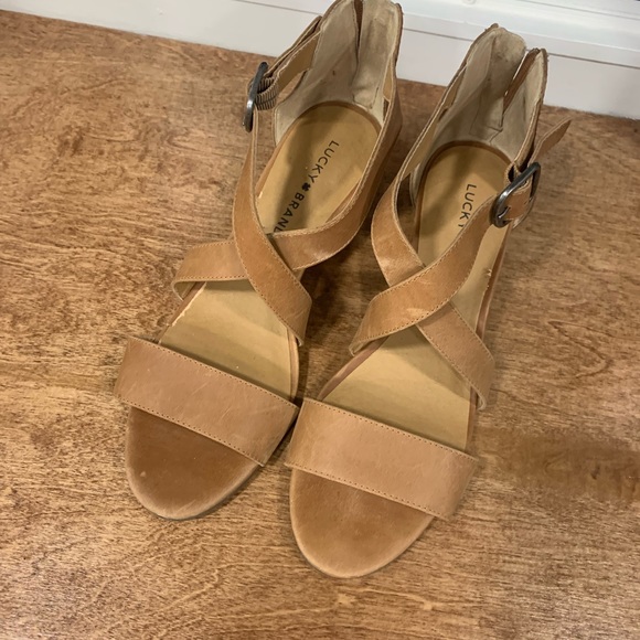 Lucky Brand Leather Sandels - Picture 2 of 9